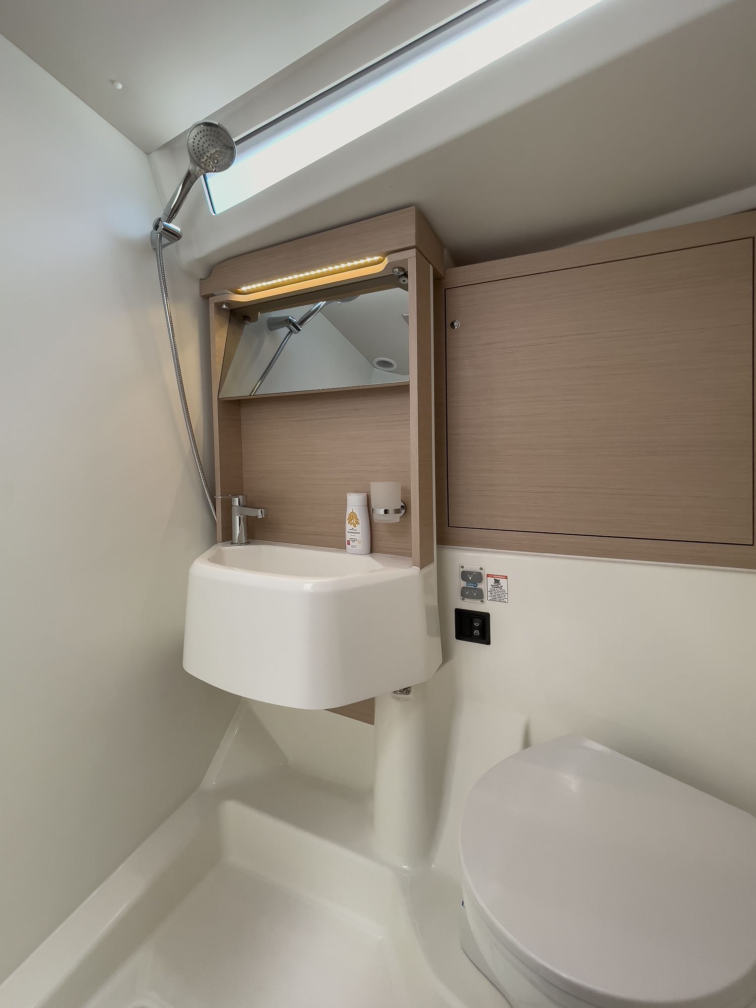 Eli - Sailboat in Volos