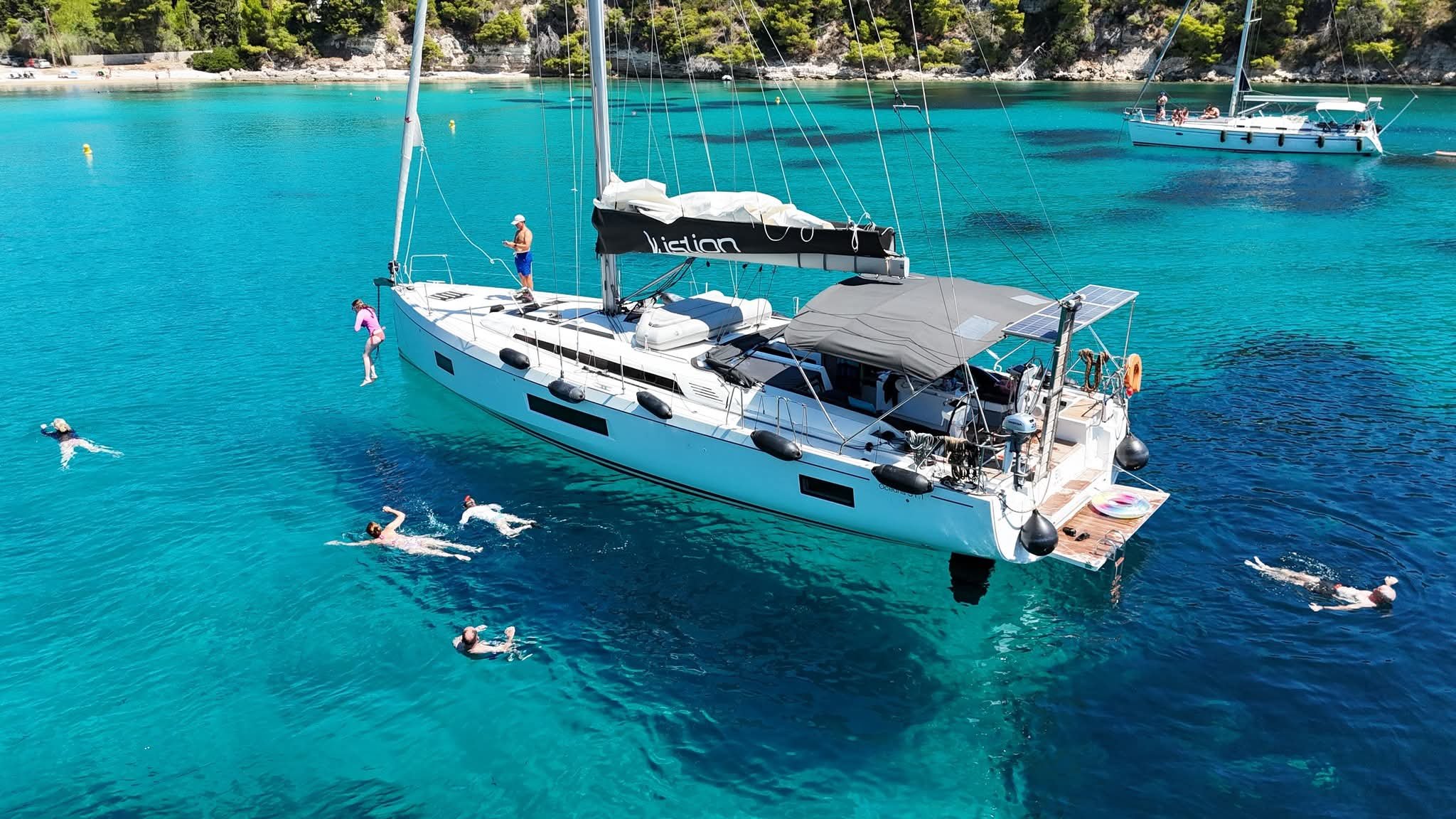 Eli - Sailboat in Volos