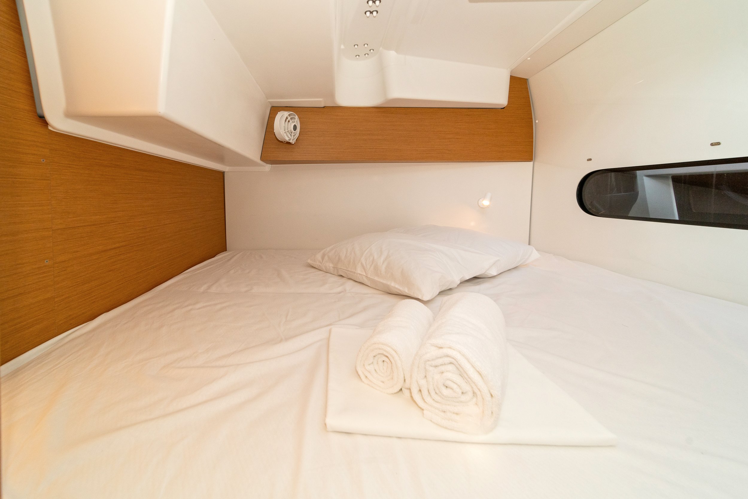 First Glimpse - Catamaran in Skradin