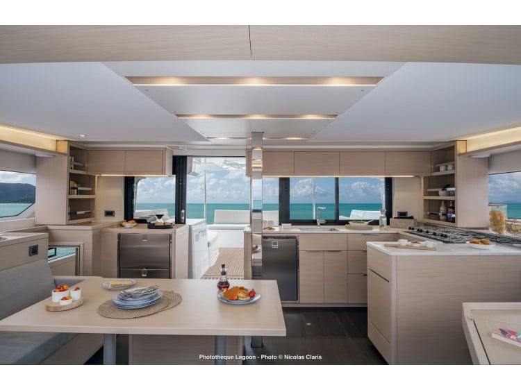 Barchetta VI - Catamaran in Pireas