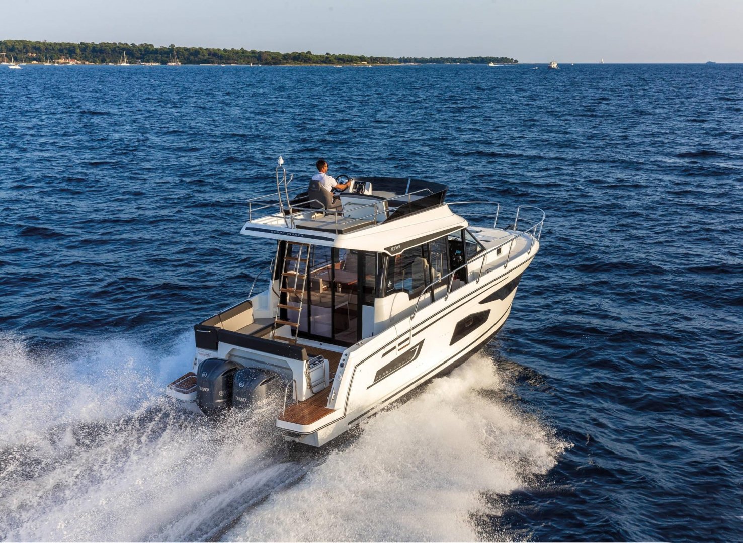 MF 1095 - Motor Yacht in Punat