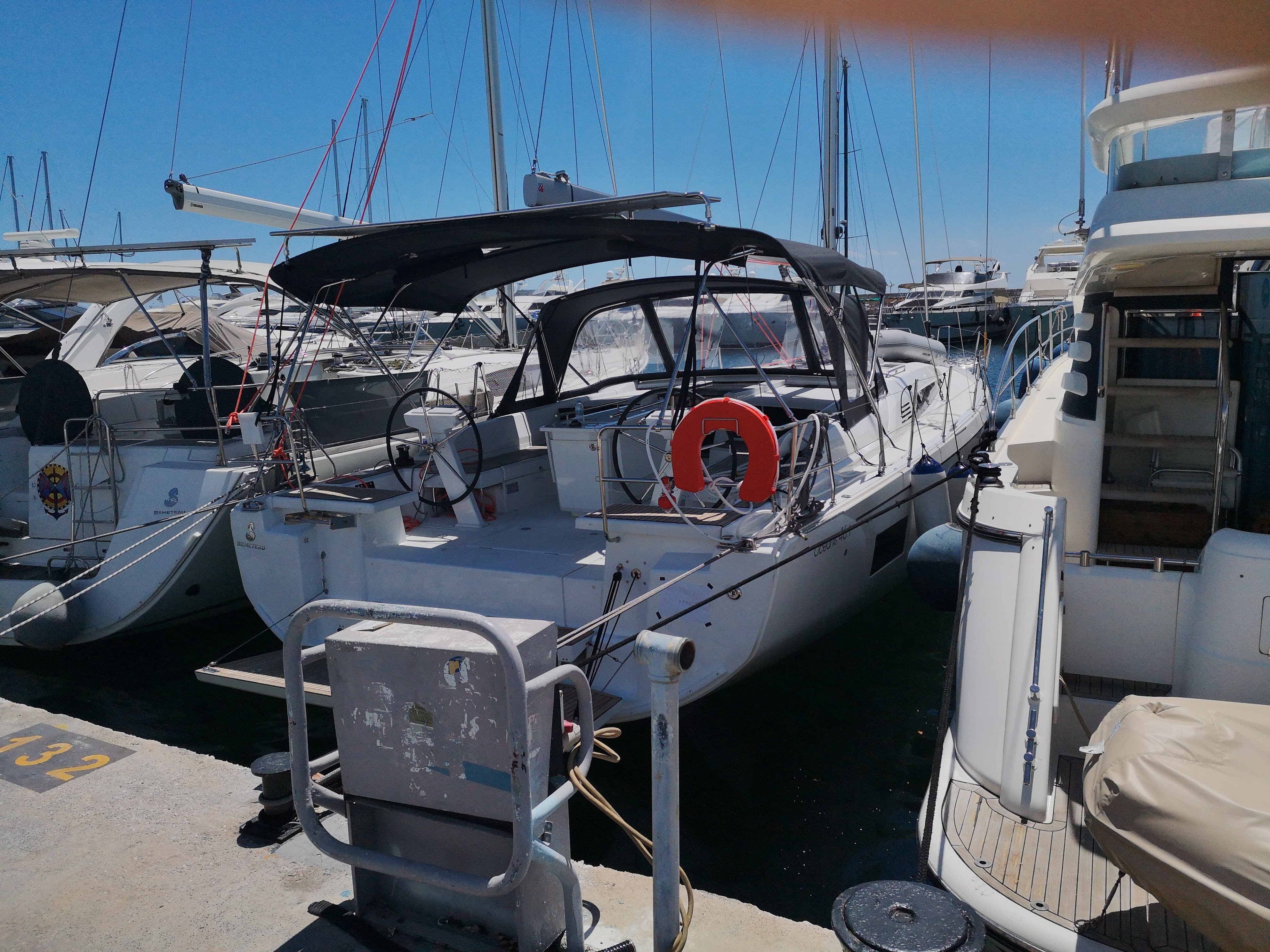 Amalthia - Sailboat in Alimos