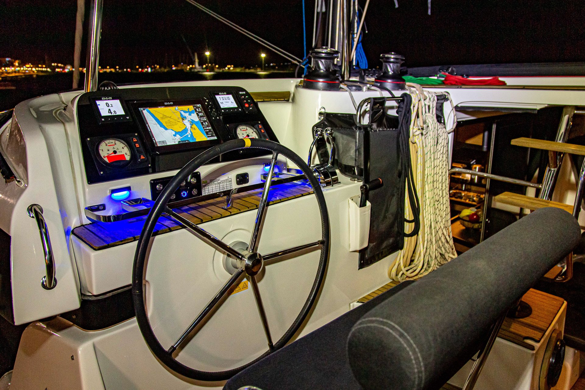 Casta Diva VIP-equipped - Katamaran içinde Preveza