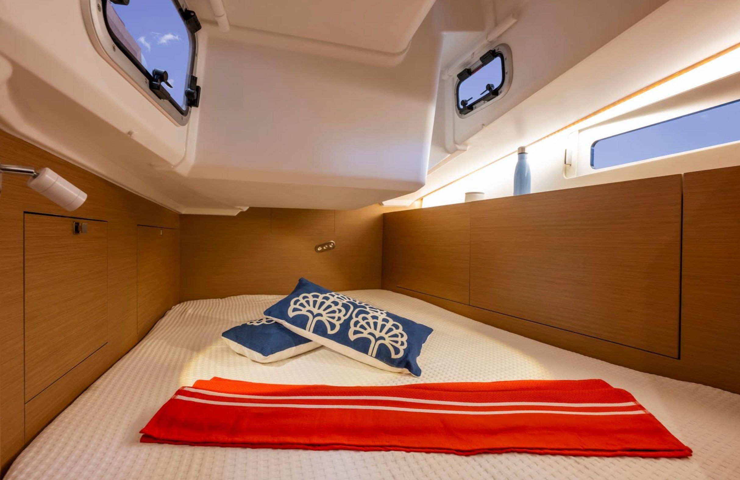 Akita - Sailboat in Kontokali