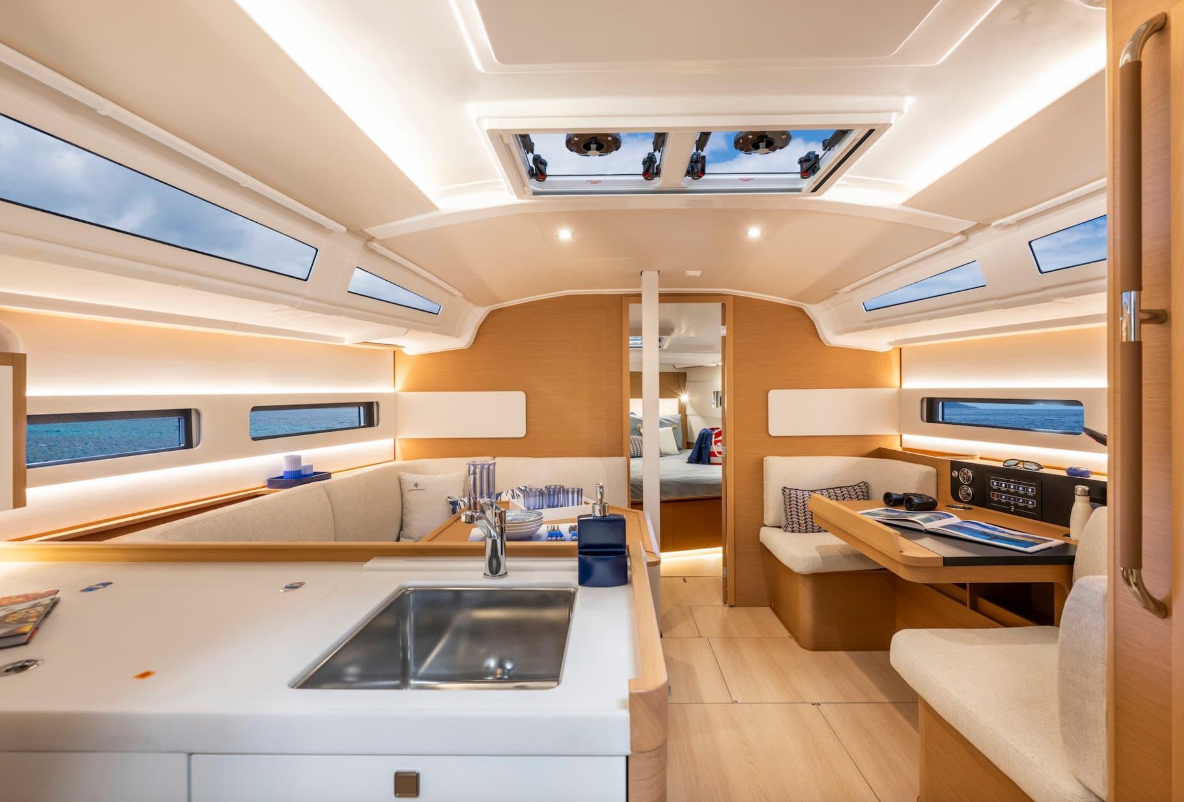 Akita - Sailboat in Kontokali