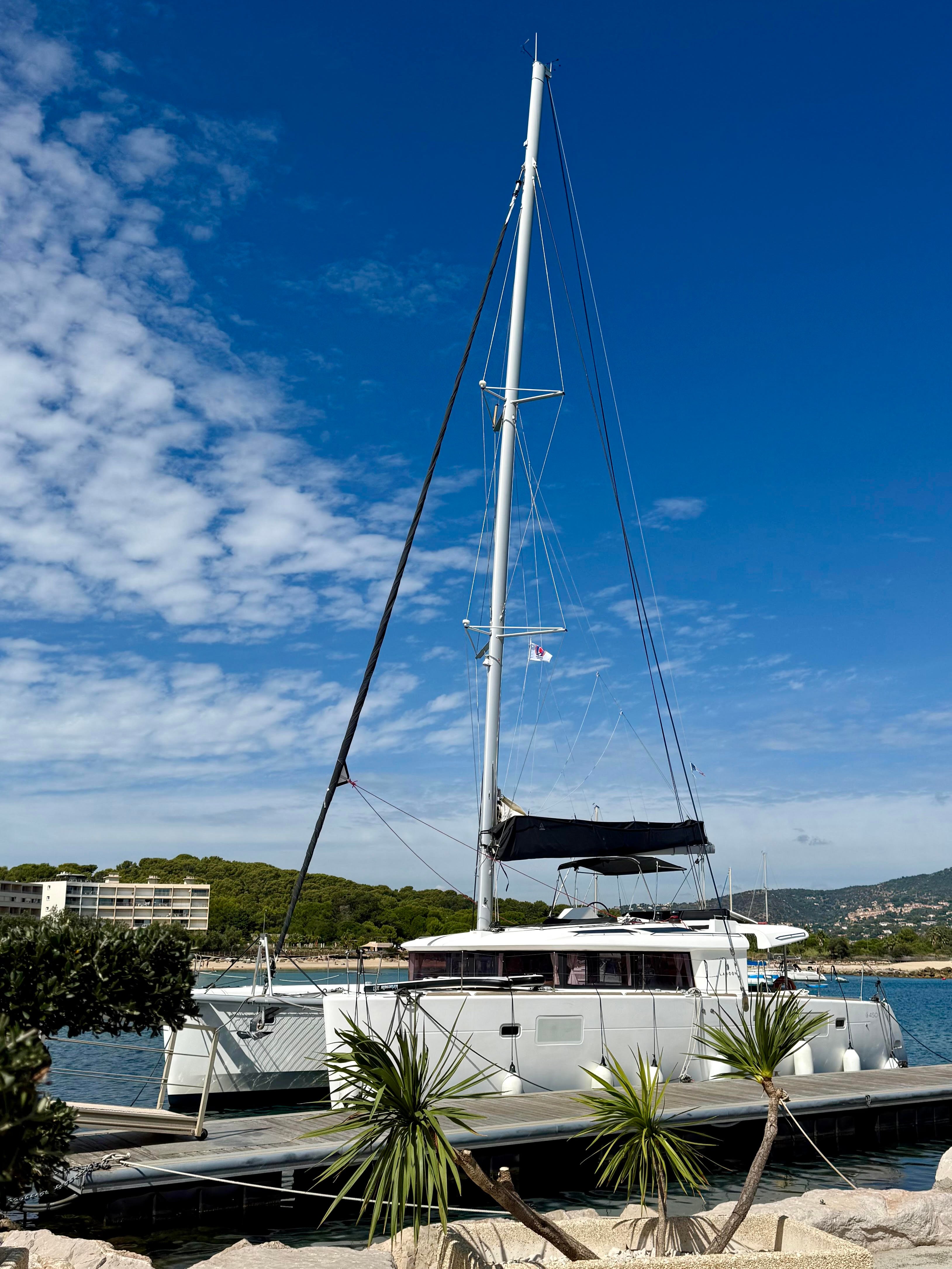 Fantasy - Catamaran in Preveza