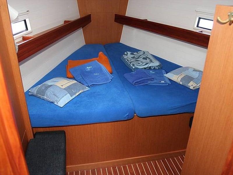 ADORA - Sailboat in Primošten