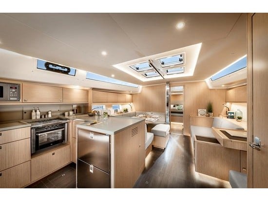 Dragonfly - Sailboat in Primošten