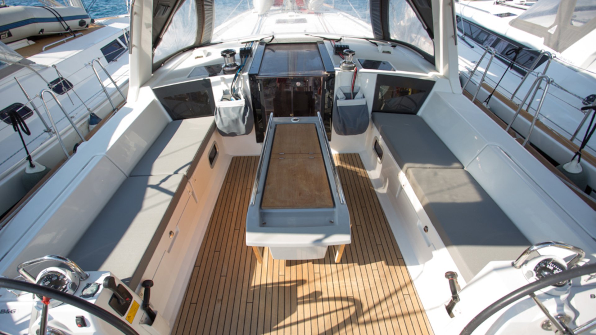 DAEDALUS - Sailboat in Lefkada