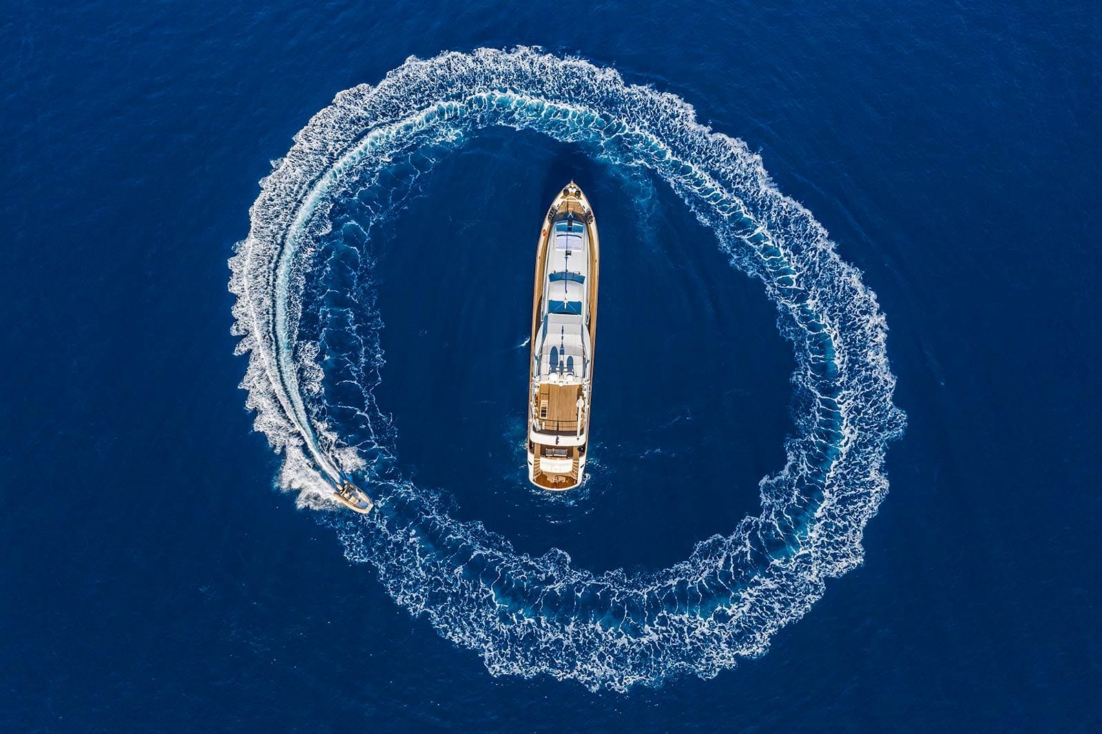 Sanref - Motor Yacht in Eskiçeşme