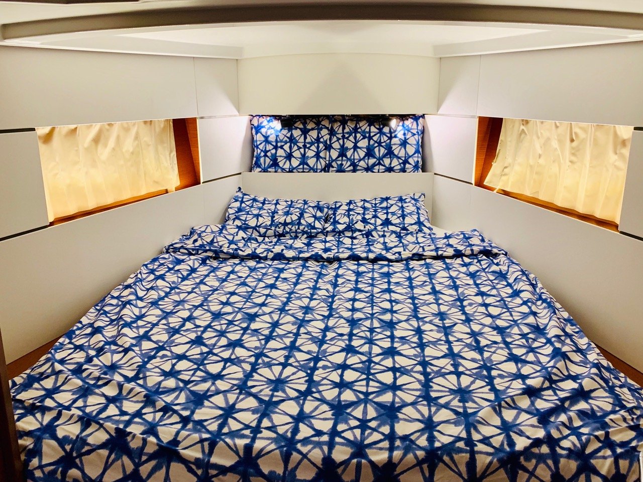 IDA - Sailboat in Adaköy