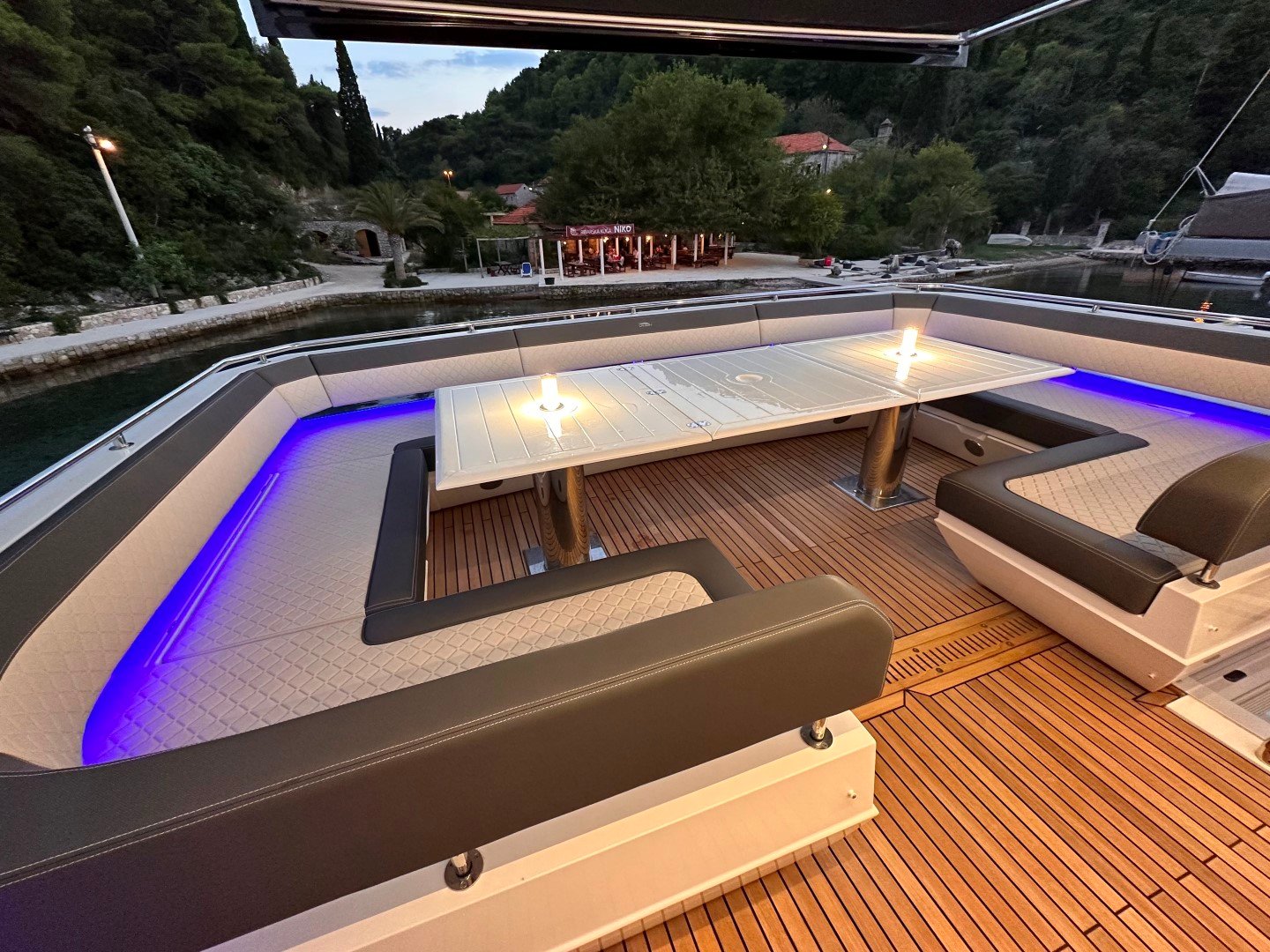 PARADISE - Motor Yacht in Dubrovnik
