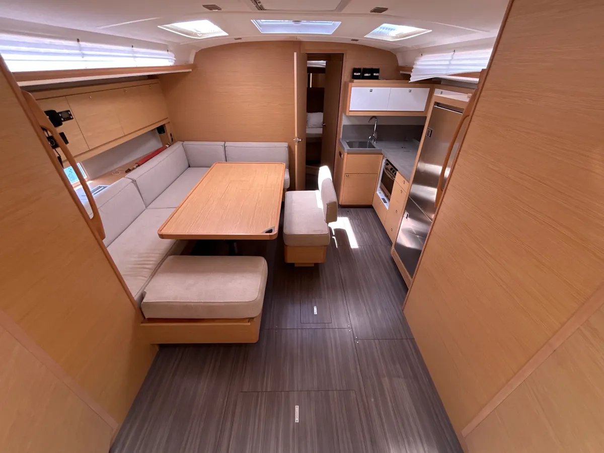 Emma - Sailboat in Portisco