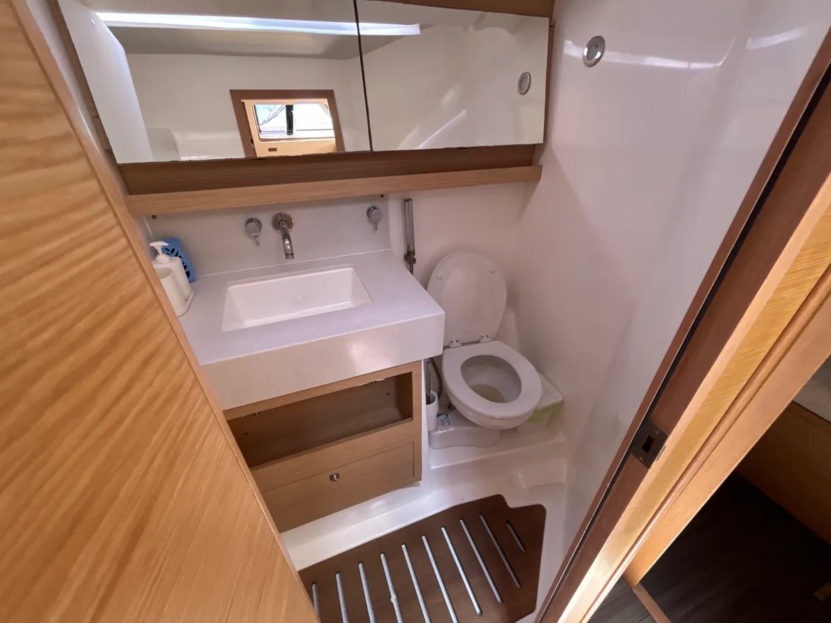 Emma - Sailboat in Portisco