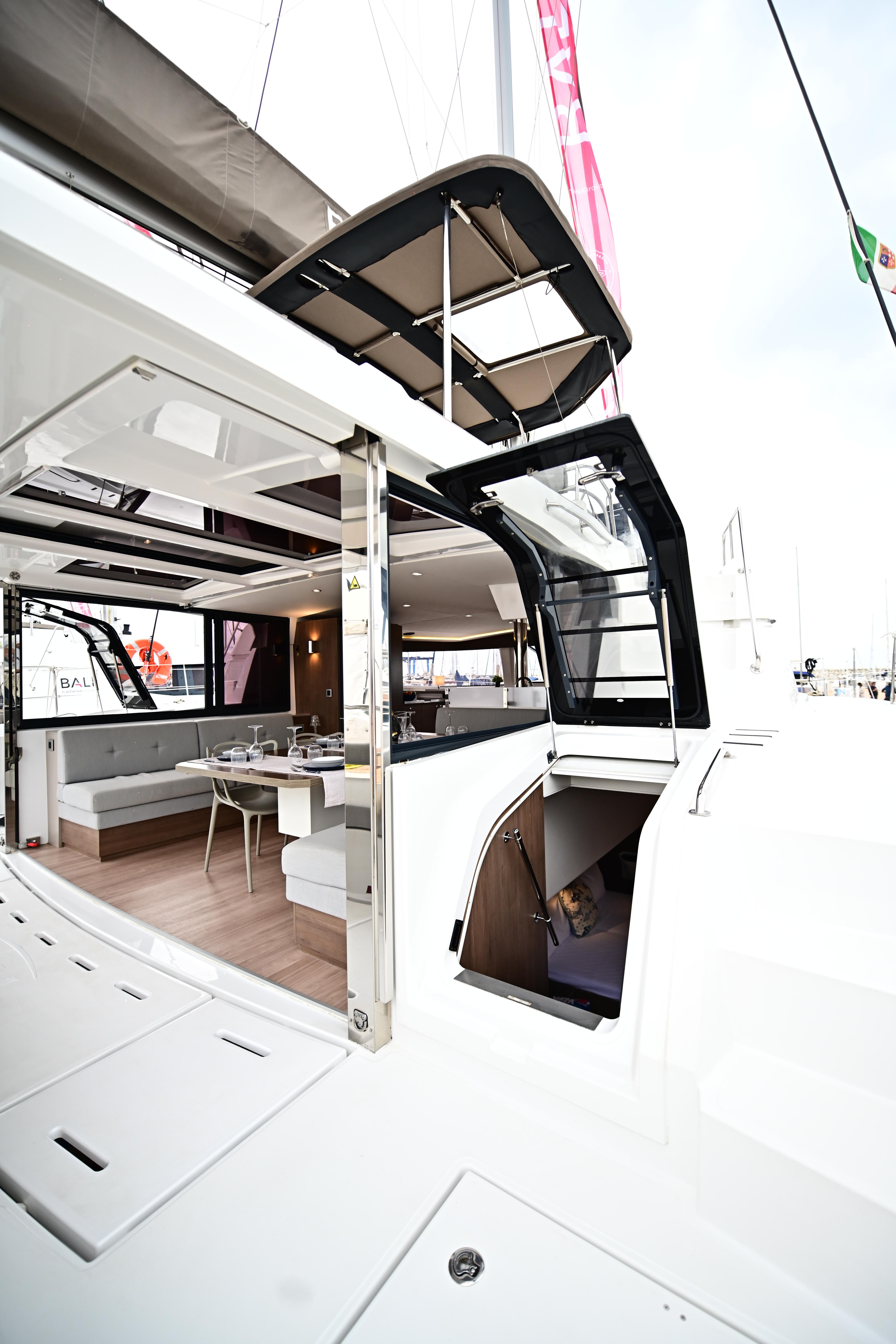 Agatirno - Catamaran in Salerno