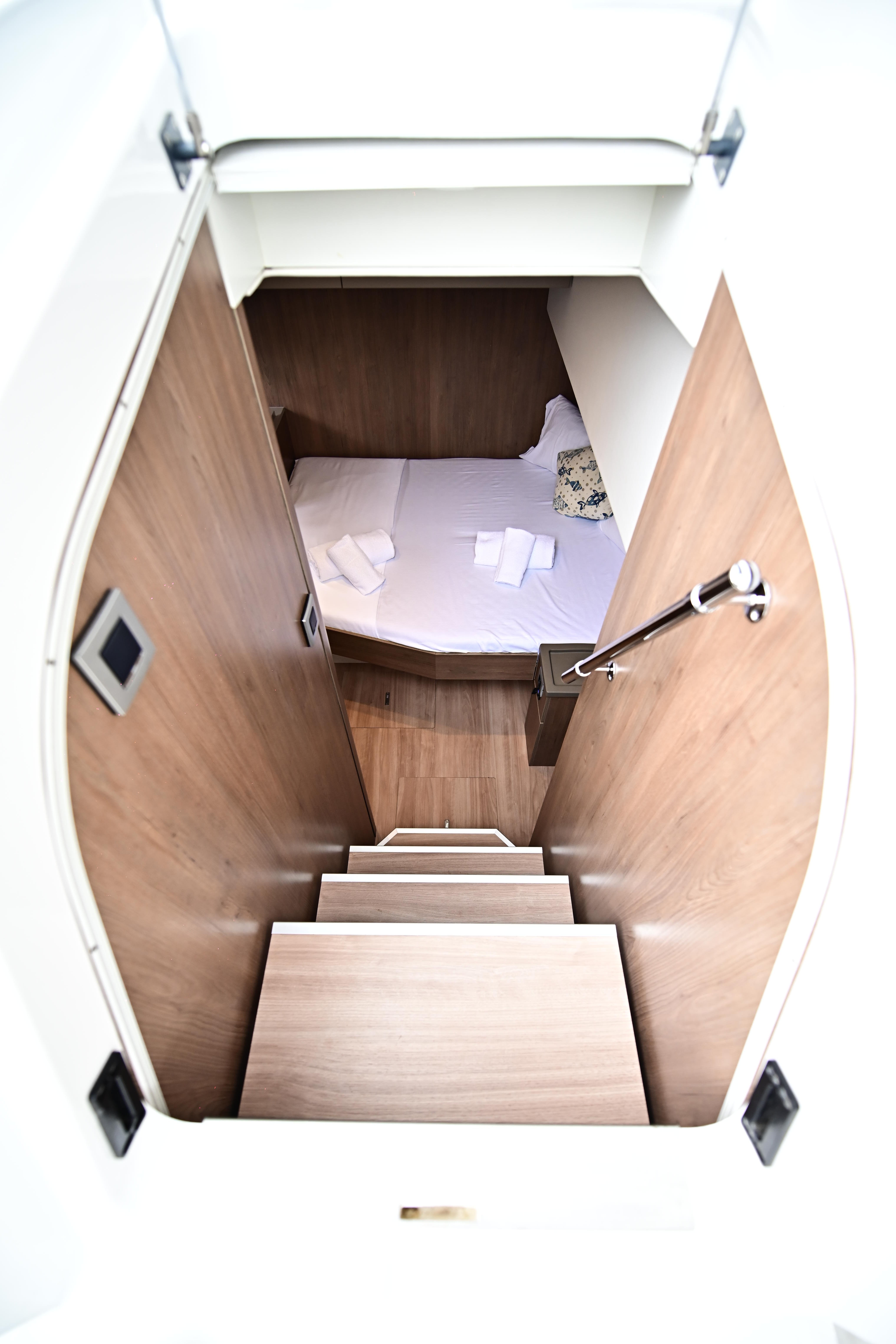 Arche IV - Catamaran in Salerno