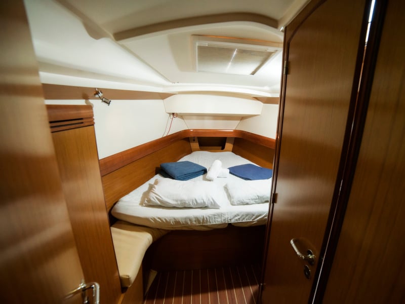 Triton (NEW sails 2021) - Sailboat in Volos