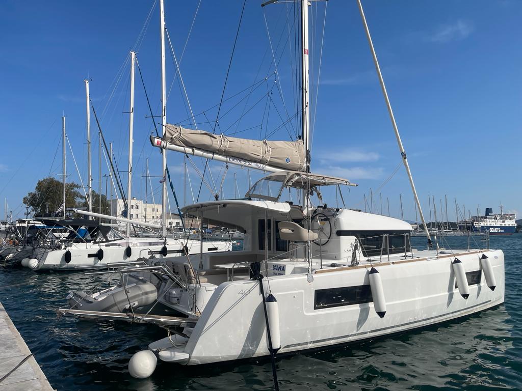 Nina (A/C, Gen 10KWA, watermaker, electric winch) - Catamaran in Volos