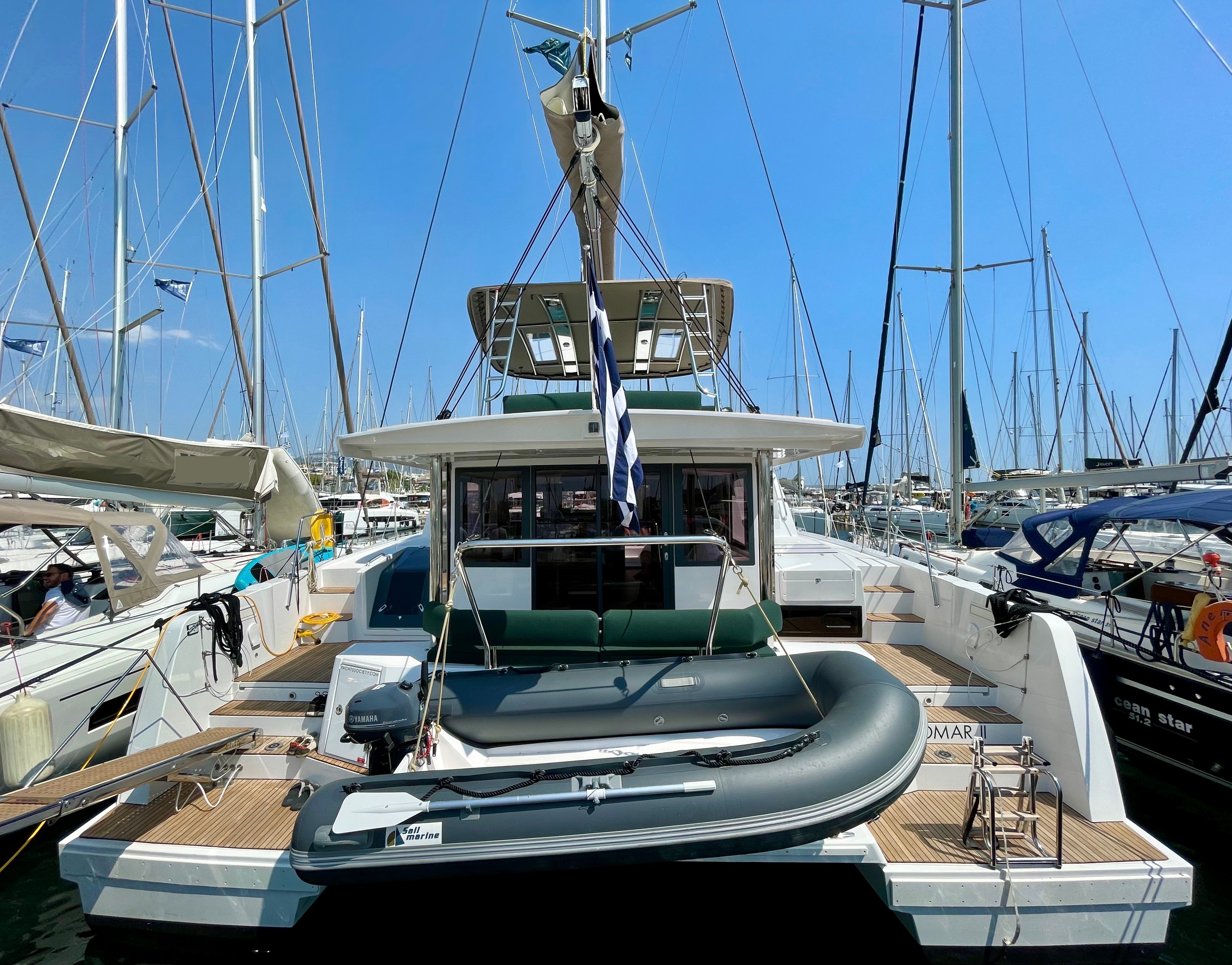 Romar II - Catamaran in Alimos