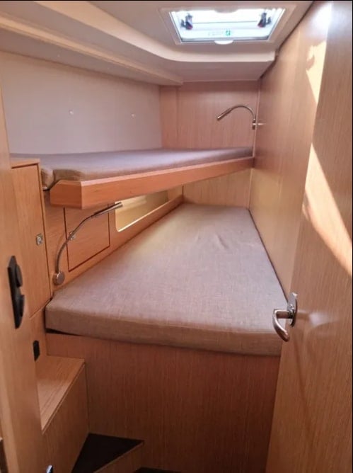 AF-C45VOL - Sailboat in Volos