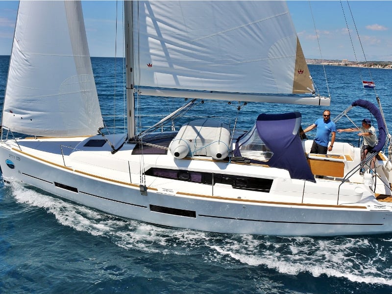 AF-D382(III) - Sailboat in Alimos