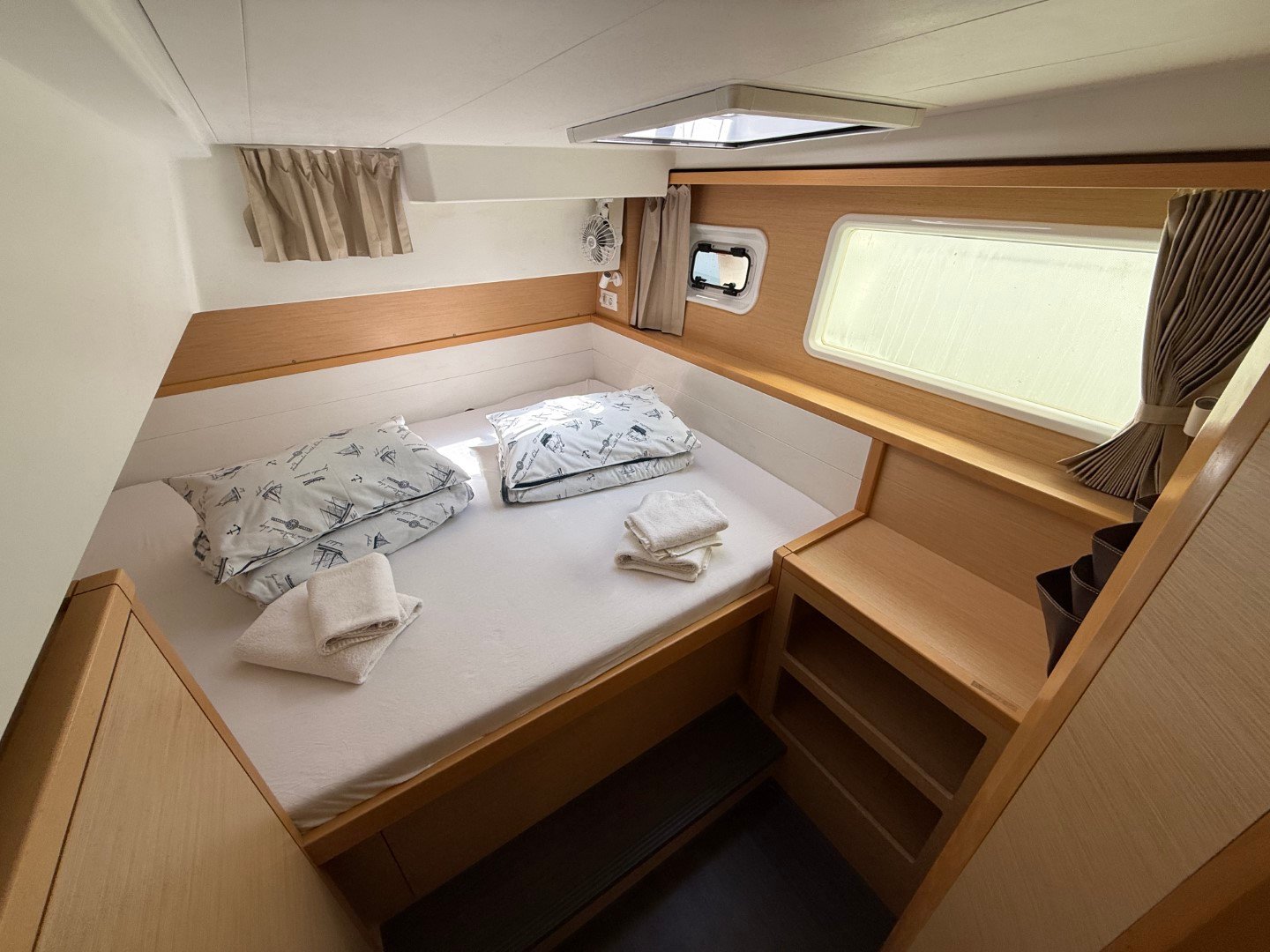 Cava - Catamaran in Anatoliki Attiki