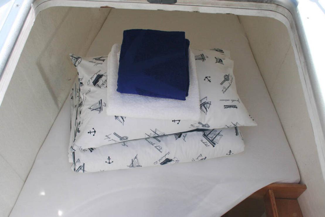 Matarma - Catamaran in Anatoliki Attiki