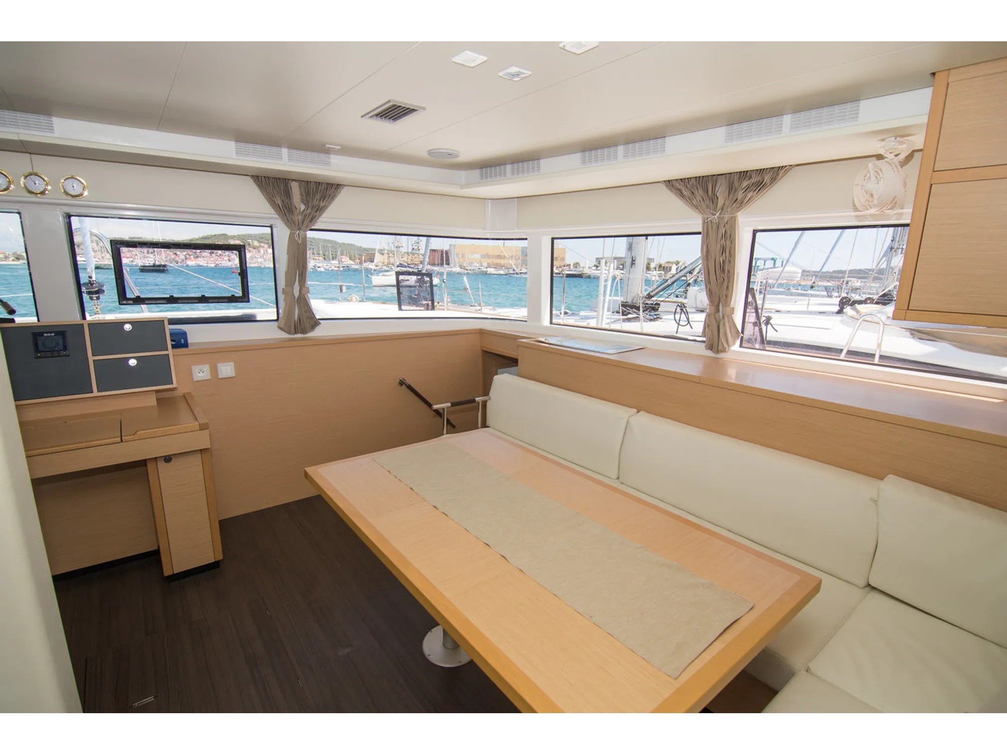 Matarma - Catamaran in Anatoliki Attiki