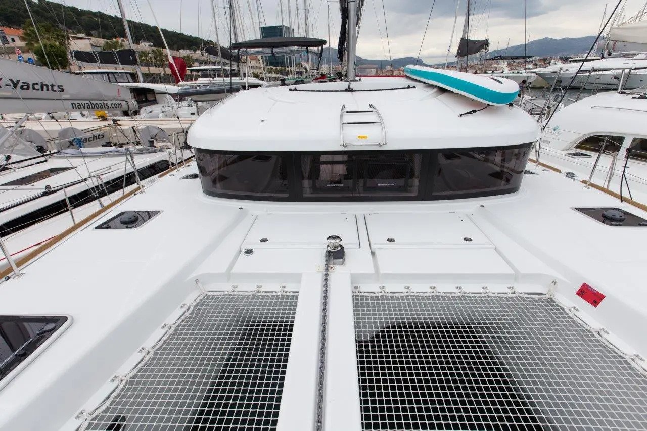 Marinero - Catamaran in Anatoliki Attiki