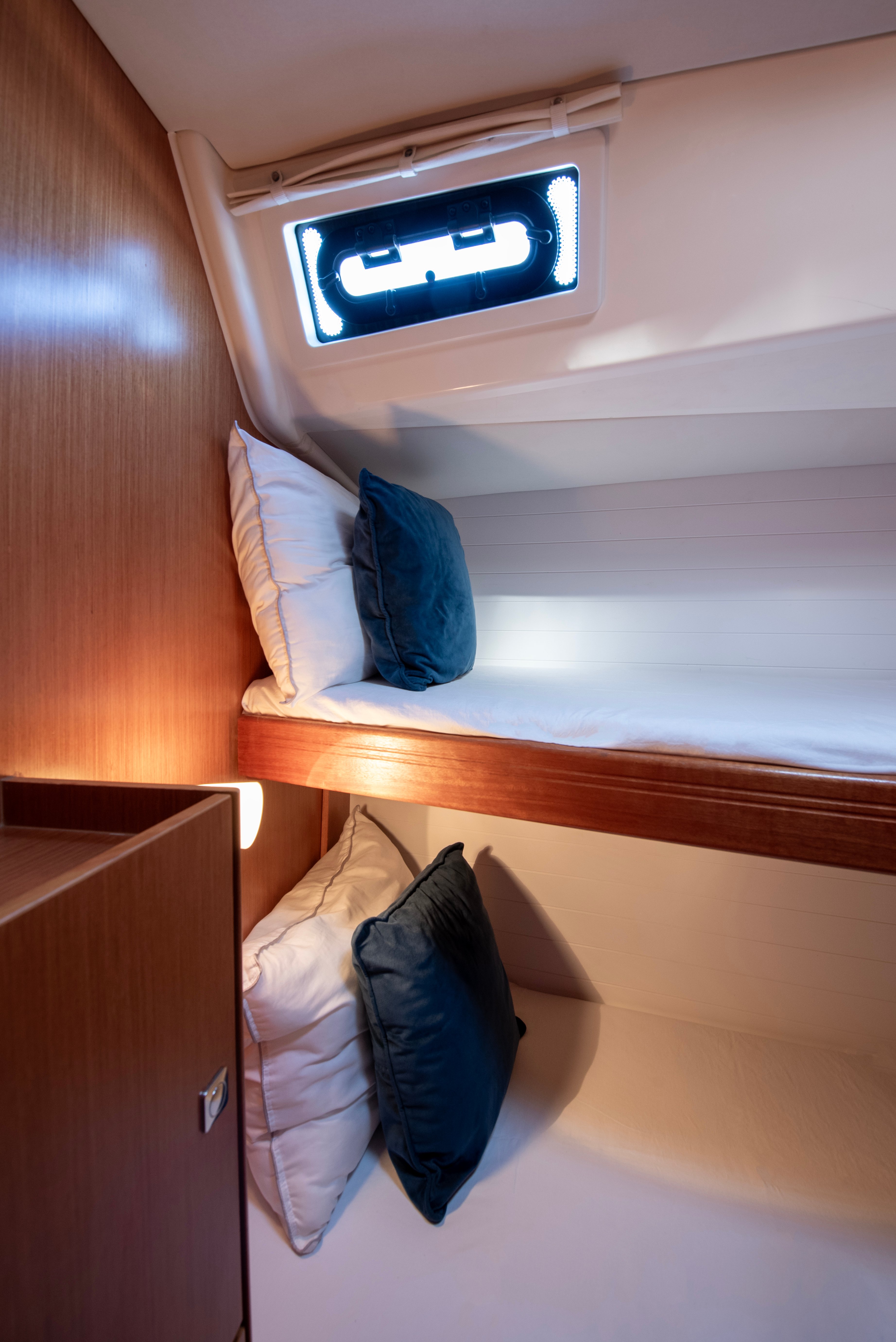 Wild At Sea - Sailboat in Anatoliki Attiki