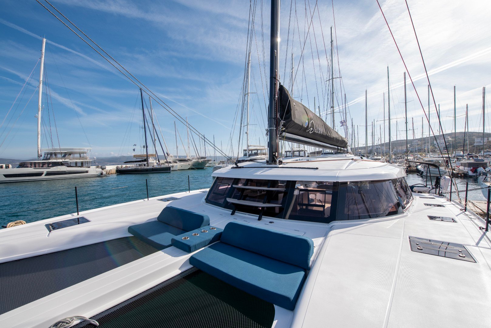 Luna - Catamaran in Anatoliki Attiki