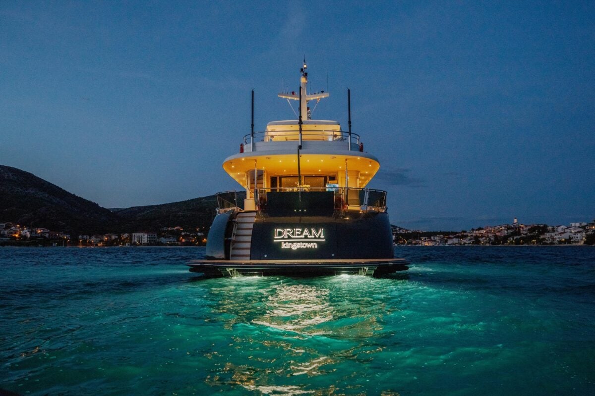 Dream - Motor Yacht in Šibenik