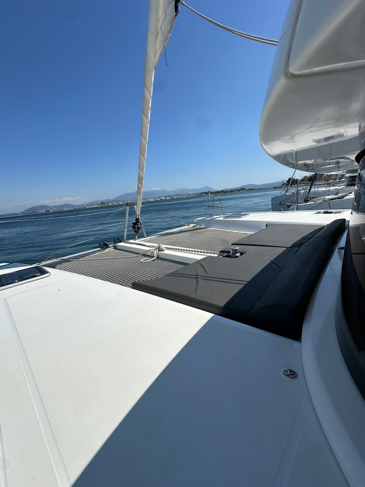 Magellan - Katamaran içinde Lefkada