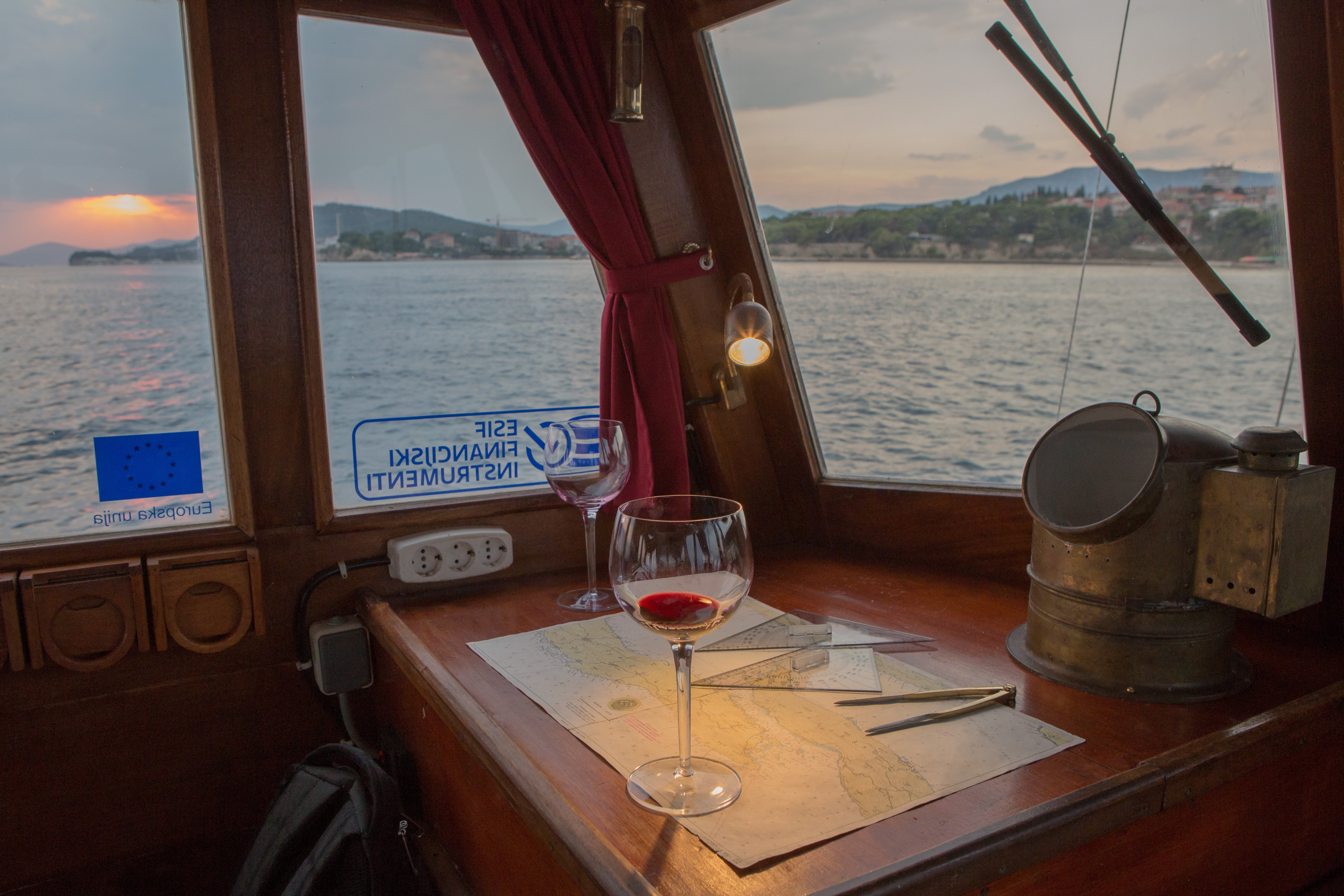 Palagruža - Motor Yat içinde Split