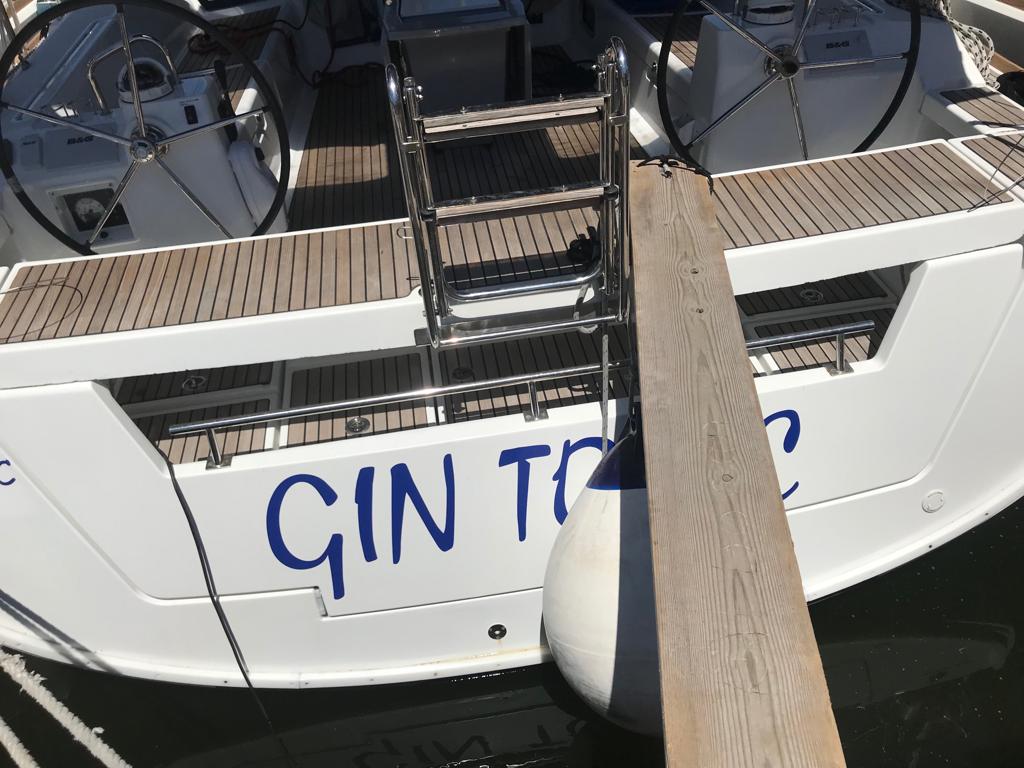 Alboran Gin Tonic (Majorca) - Sailboat in Palma