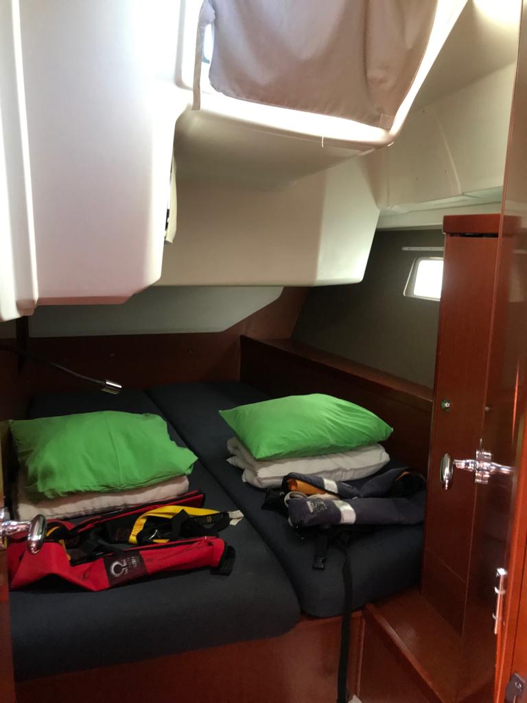 Alboran Gin Fizz (Radazul) - Sailboat in Radazul