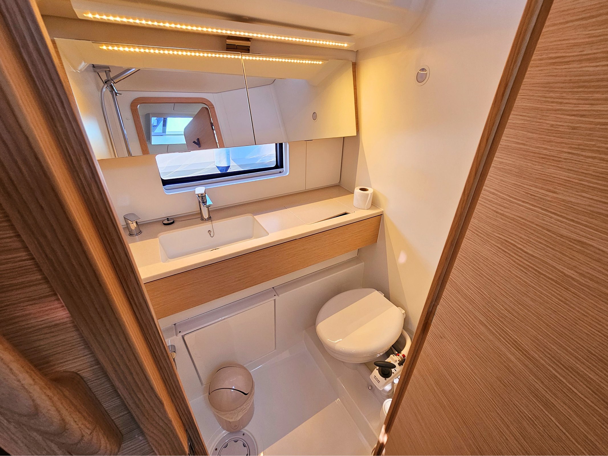 Furioso - Yelkenli içinde Kaštel Gomilica