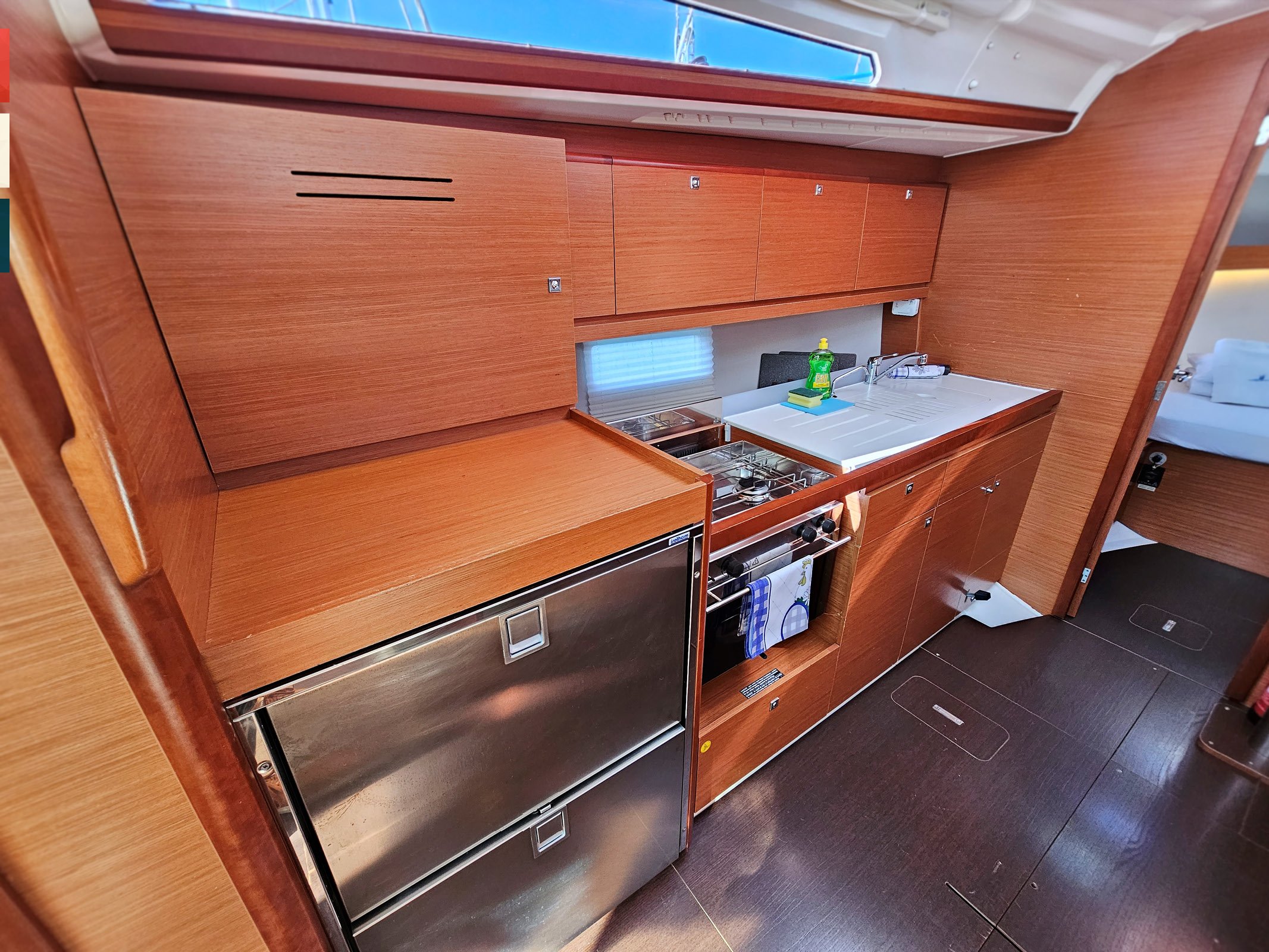 Klara - Yelkenli içinde Kaštel Gomilica