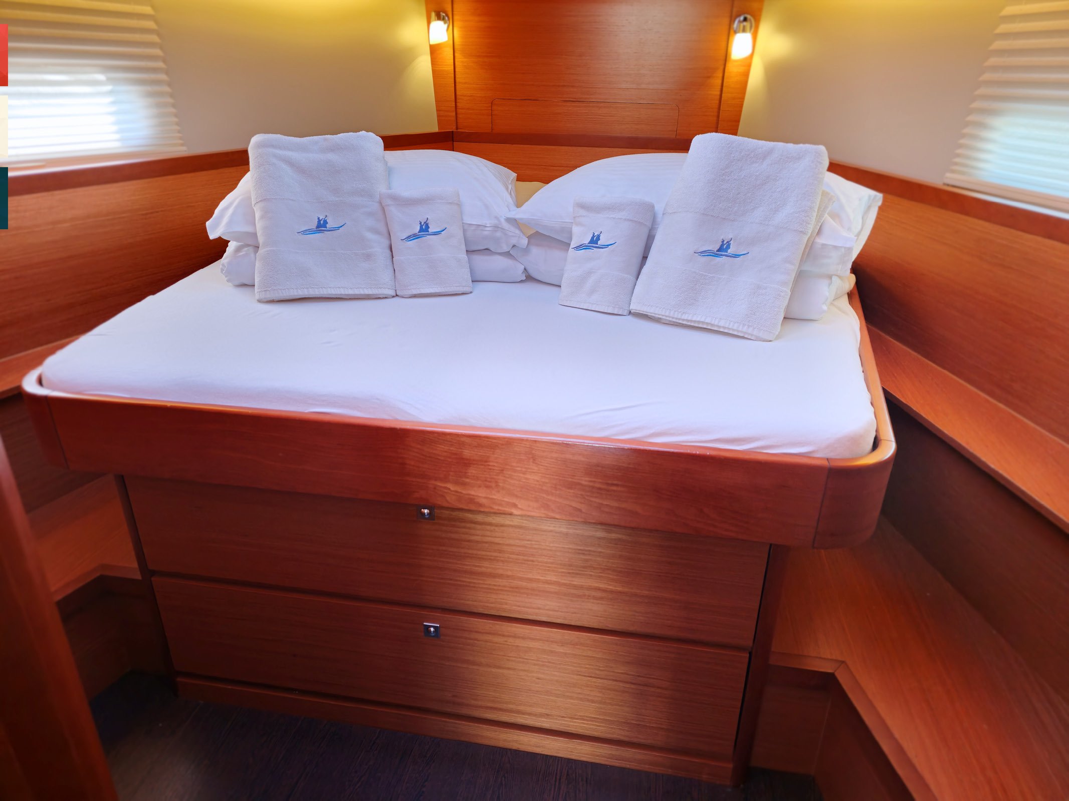 Vivo - Yelkenli içinde Kaštel Gomilica