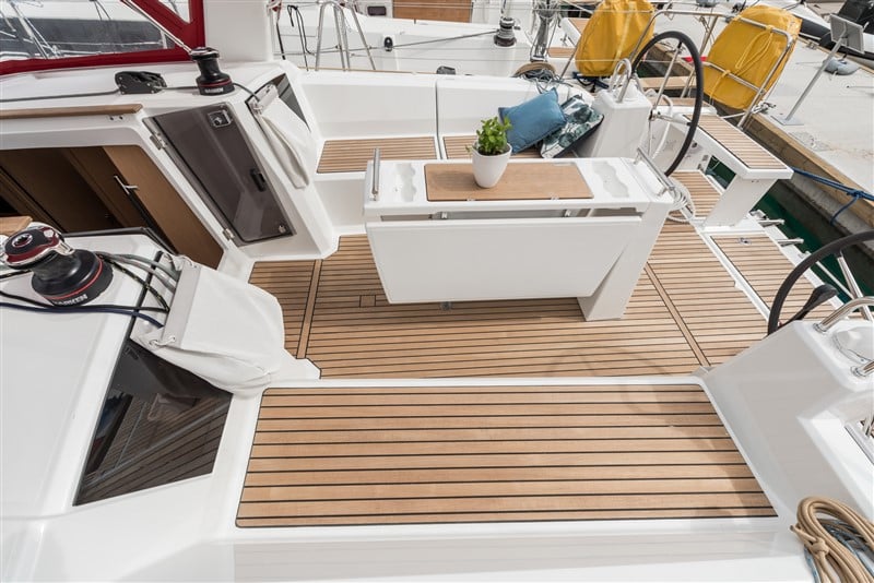 MAJANO - Sailboat in Split