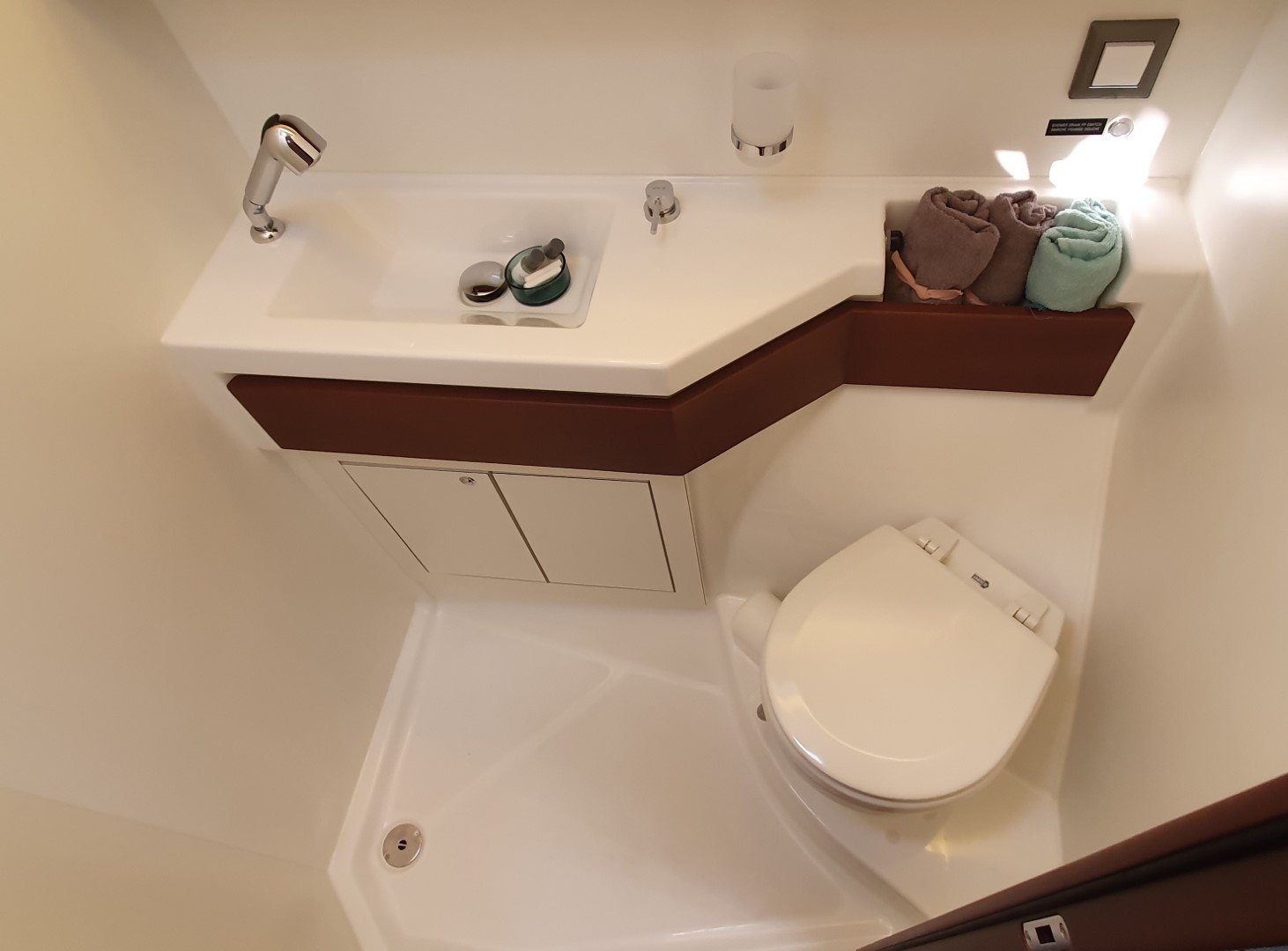 IVY - Sailboat in Split