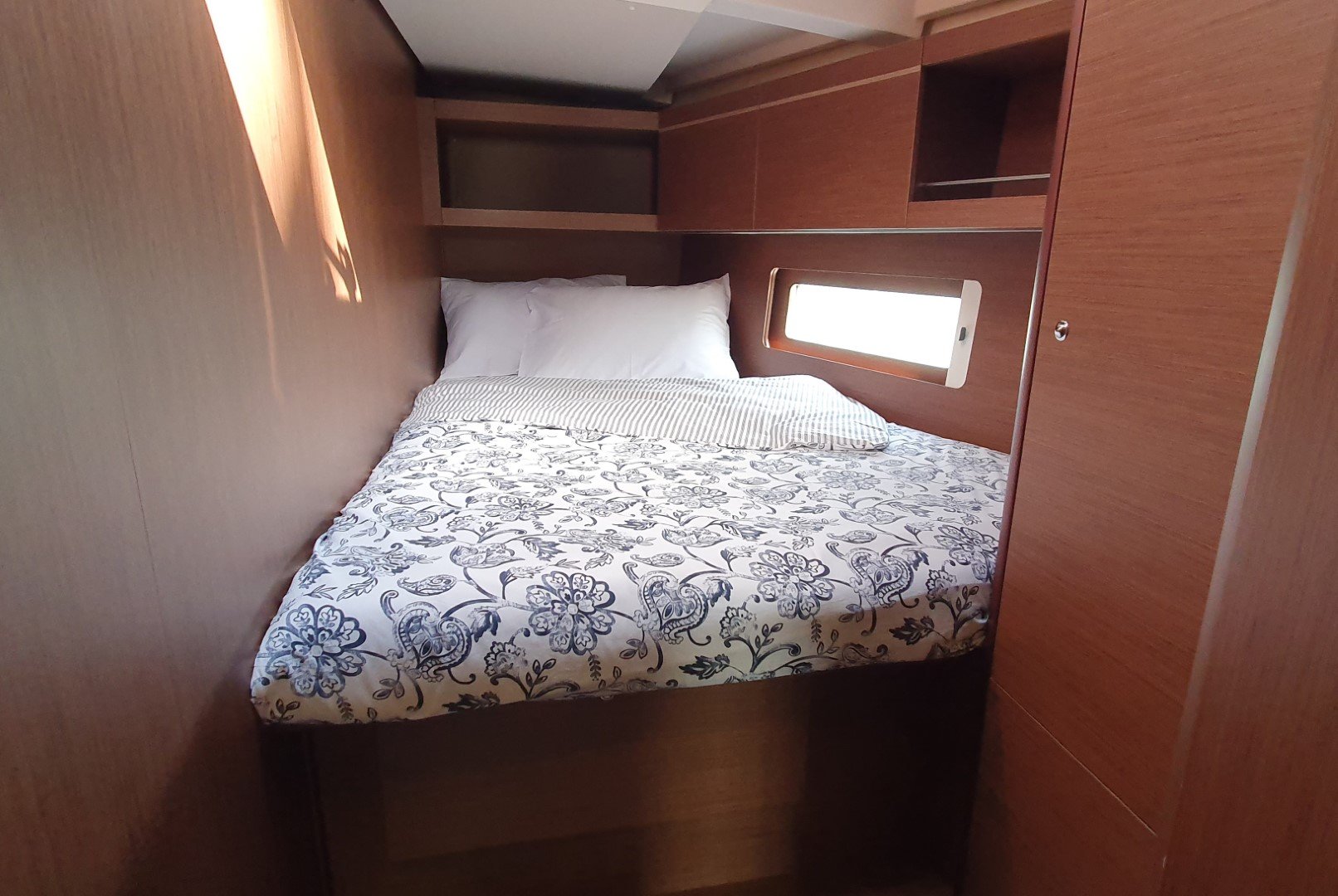 IVY - Sailboat in Split