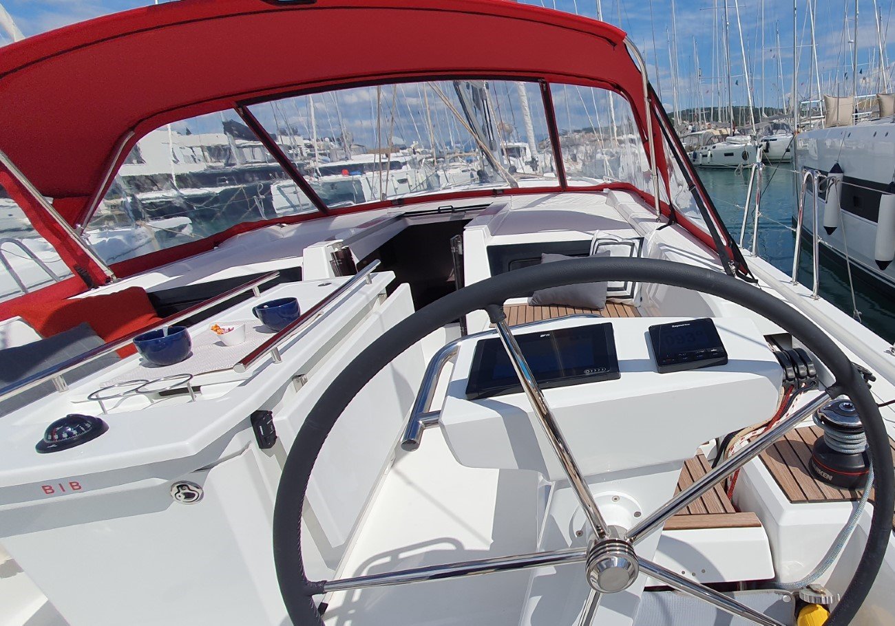 DOMMIE - Sailboat in Split