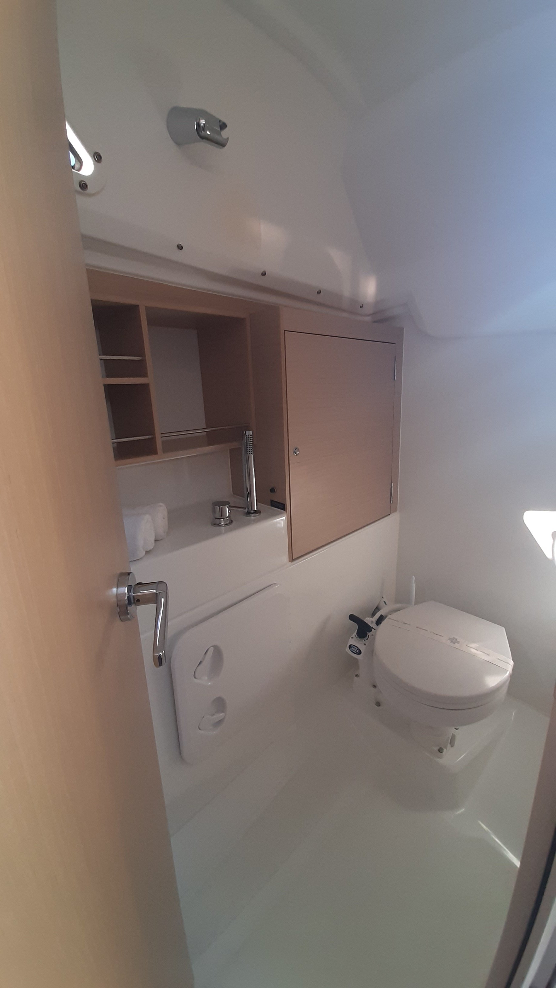 MOBULA ZERO - Sailboat in Split