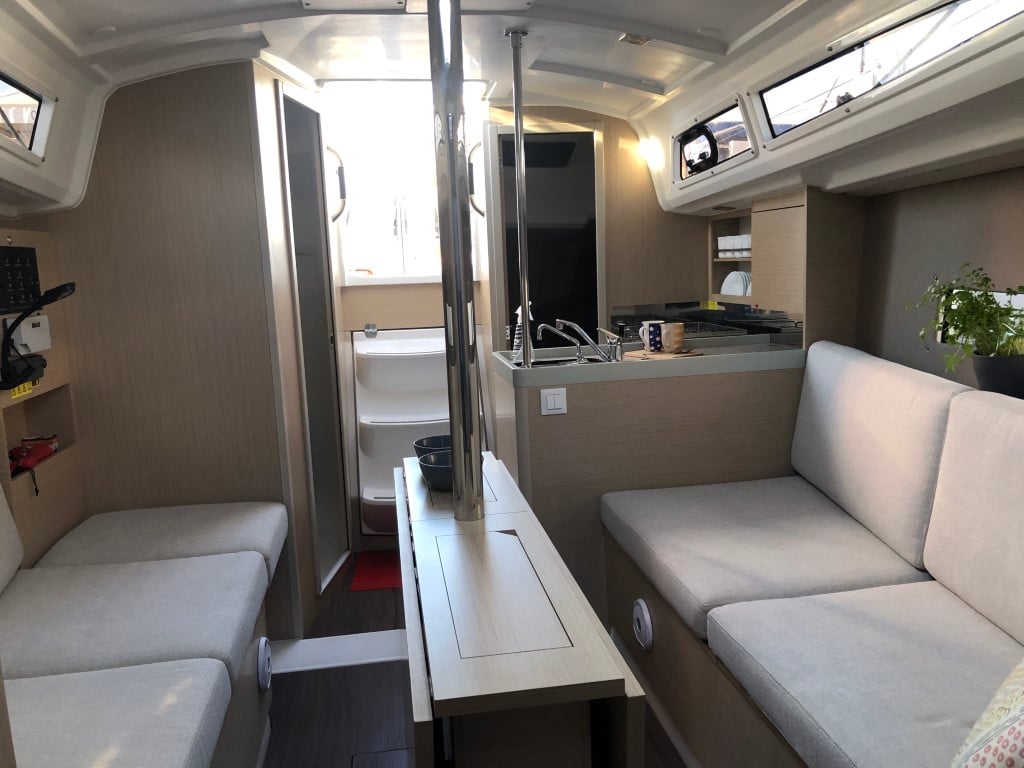 MOBULA ZERO - Sailboat in Split