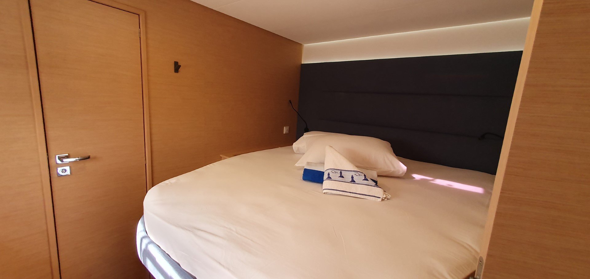 PRINCESS - Catamaran in Seget Donji