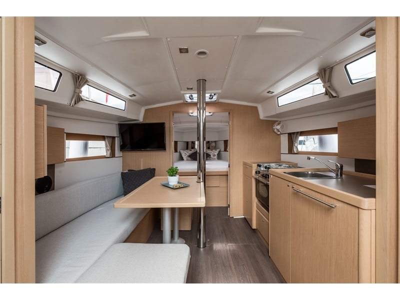 TEODORA - Sailboat in Komolac