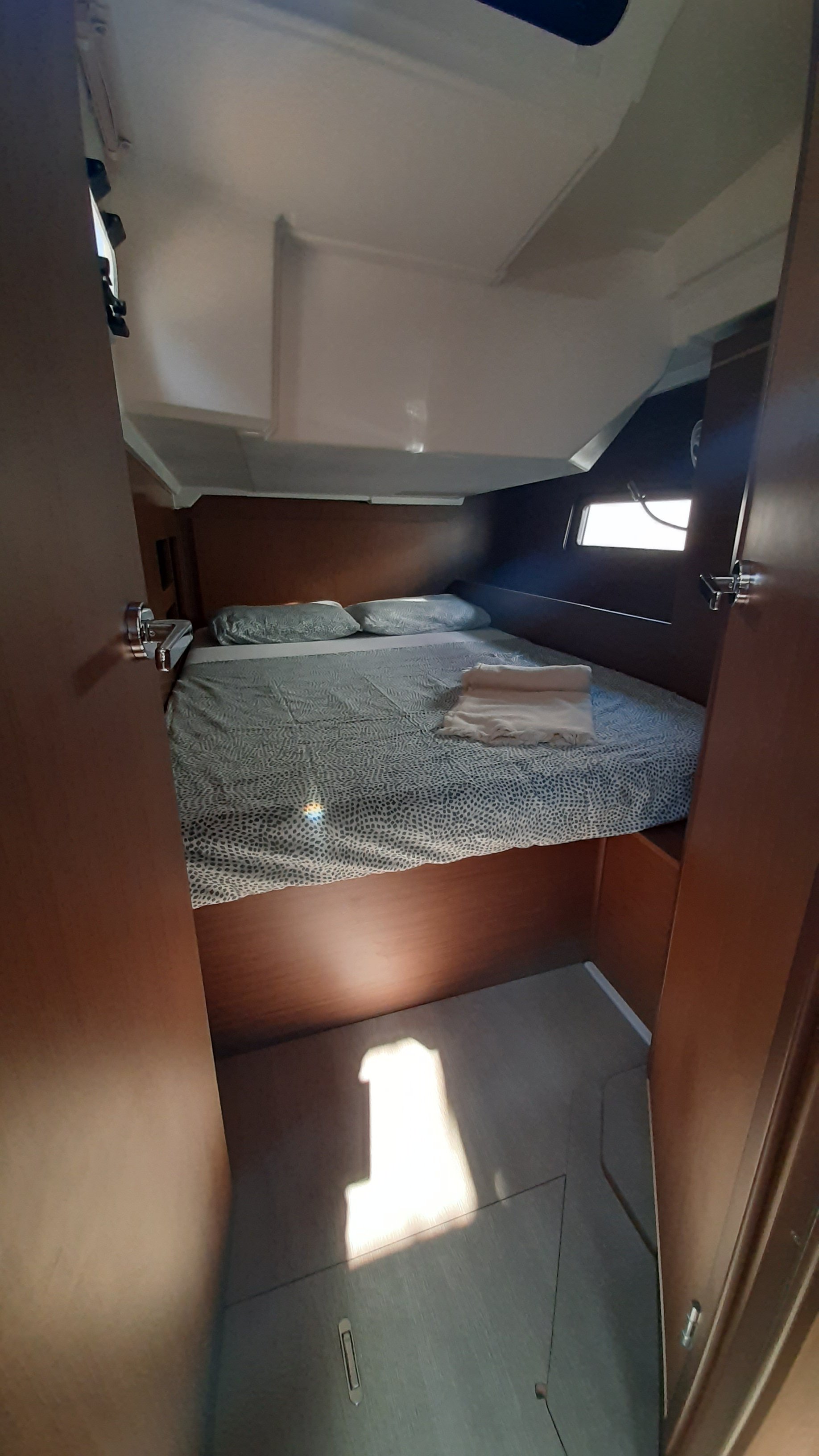 OLMA - Sailboat in Split