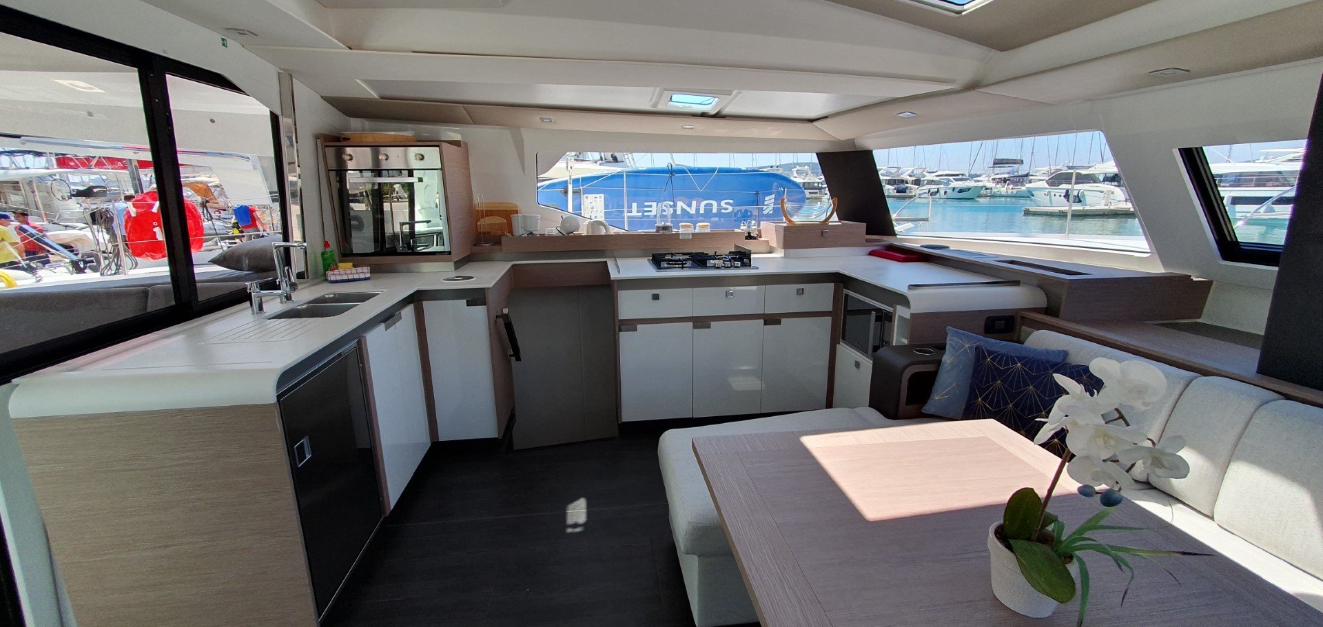 SUMMER FLOW - Catamaran in Seget Donji