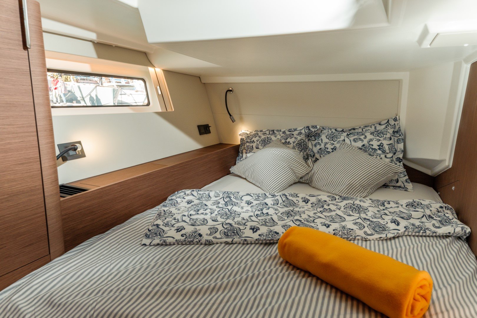 BIG BLUE - Sailboat in Seget Donji